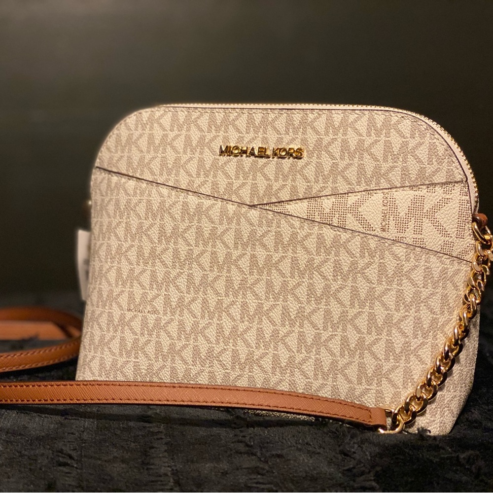Michael Kors Jet Travel Vanilla Crossbody Bag